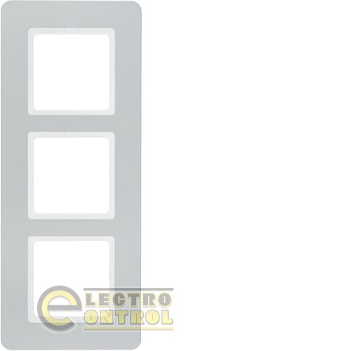 Рамка 3Х пластиковая, алюминий, Q.7 Рамка 3Х пластиковая, алюминий, Q.7