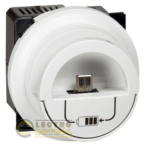 Зарядное устройство Legrand 67462 2хUSB – 1500мА Celiane