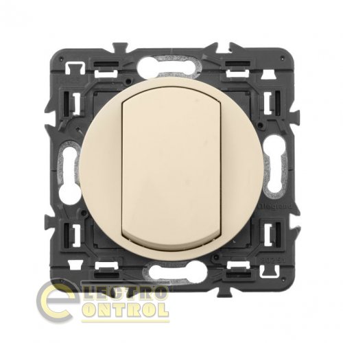 Лицевая панель Legrand 67884 Celiane выключатель/переключатель с контурной подсветкой слоновая кость Лицевая панель Legrand 67884 Celiane выключатель/переключатель с контурной подсветкой слоновая кость