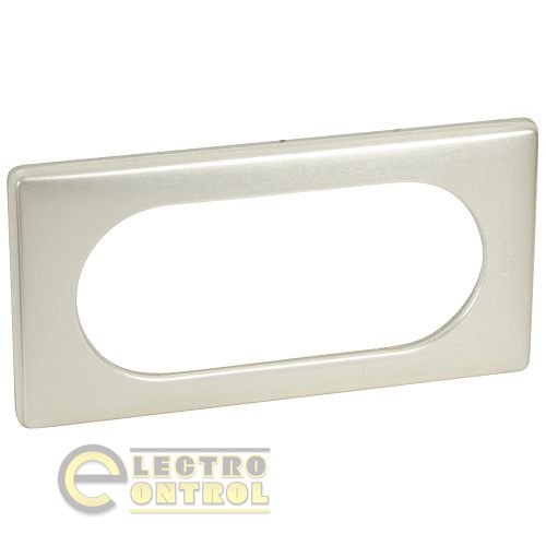 Рамка Legrand 68905 Celiane металік 4/5 модулів Титан Рамка Legrand 68905 Celiane металік 4/5 модулів Титан