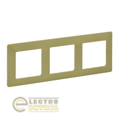 Рамка Legrand 754083 Valena LIFE 3-постовая универсальная