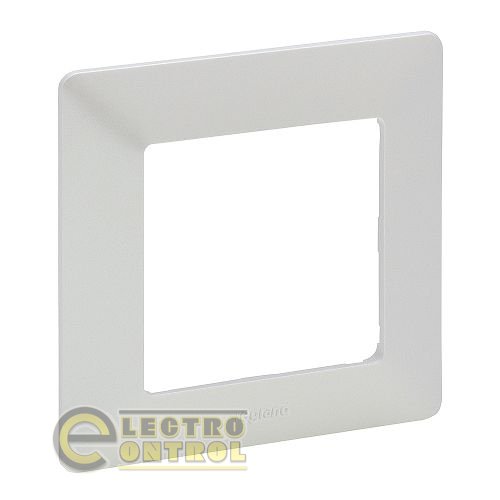 Рамка Legrand 754141 Valena LIFE 1-постовая универсальная