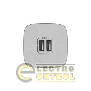 Зарядное устройство Legrand 754997 с двумя USB-разьемами 240В/5В 1500мА Valena ALLURE с лицевой панелью Алюминий Зарядное устройство Legrand 754997 с двумя USB-разьемами 240В/5В 1500мА Valena ALLURE с лицевой панелью Алюминий