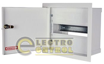 Шкаф распределительный e.mbox.RP-6-P-Z мет. встраиваемый, 6 мод. c замком, 215х150х125 мм Шкаф распределительный e.mbox.RP-6-P-Z мет. встраиваемый, 6 мод. c замком, 215х150х125 мм