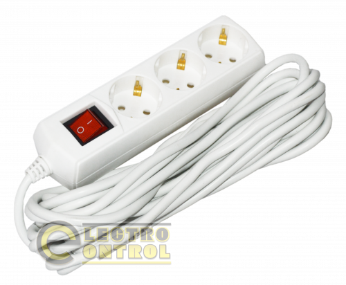 Удлинитель UEC WYP10-10-03-07-GS-G-U ECO П03В 3 места 2P+PE 7м 3х1мм2 10А 250В с выключателем
