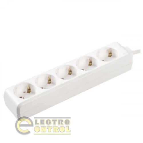 Удлинитель UEC WYP10-16-05-03-G-N-U STANDART П05 5 мест 2Р+PЕ 3м 3х1мм2 16А 250В Удлинитель UEC WYP10-16-05-03-G-N-U STANDART П05 5 мест 2Р+PЕ 3м 3х1мм2 16А 250В