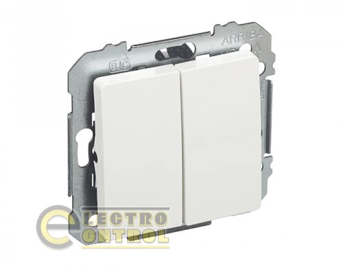 Выключатель SIEMENS 62510WH00 2-клавишный лестничный LINE 16АХ 250V белый полярный Выключатель SIEMENS 62510WH00 2-клавишный лестничный LINE 16АХ 250V белый полярный