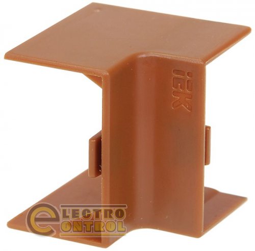 Внутрішній кут 40х25 КМВ дуб Внутрішній кут 40х25 КМВ дуб