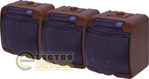 Розетка 3-я (Schuko) (коричневый дымчатая крышка) (IP44) RHE-3sd-KR 4668055