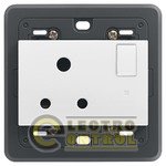 Розетка английская 2P+E 5A