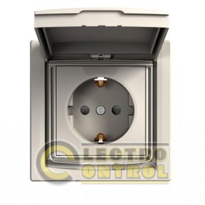 Розетка із заземленням, зі шторками, із кришкою 16A IP44, алюміній