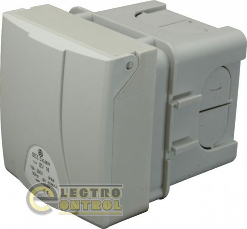 Розетка встраиваемая IZV в коробке с крышкой (IP 44), 32A, 400V, 5 полюсов Розетка встраиваемая IZV в коробке с крышкой (IP 44), 32A, 400V, 5 полюсов