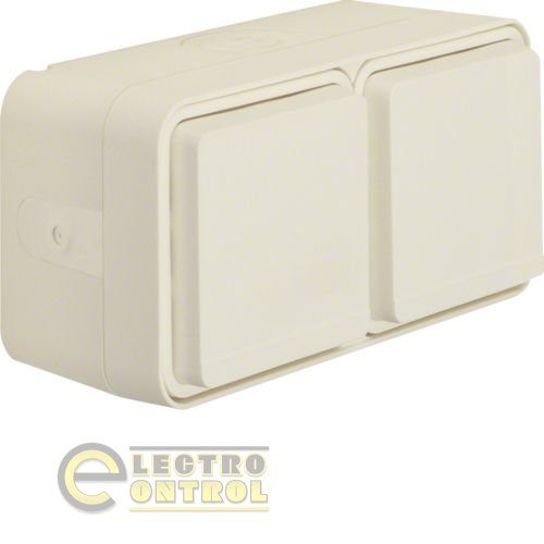 Розетка с заземленным контактом двойная горизонтальная IP55, белая, 16А/250В W.1