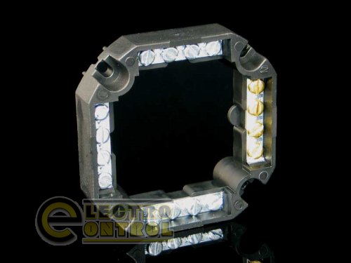 Клеммная колодка четырехгранная 16х4, до 4 мм, напряжение до 500 V