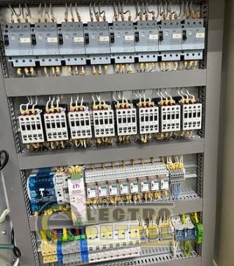 Ящик управления двигателями Я5000-12