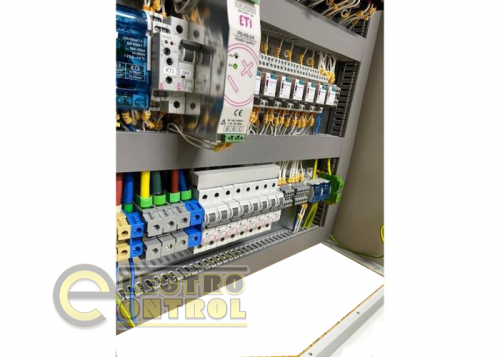 Ящик управления двигателями Я5000-12