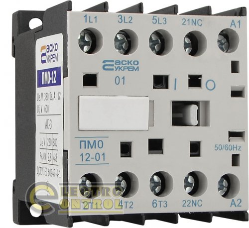 Пускач Аско-Укрем A0040010156 ПМ 0-12-01 F7 110В (LC1-K1201)