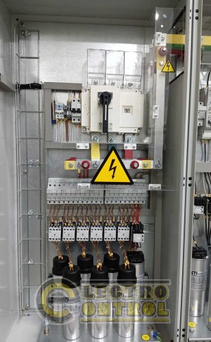 Устройство компенсации реактивной мощности 140кВар УКРМ-0,4-140-12-2,5