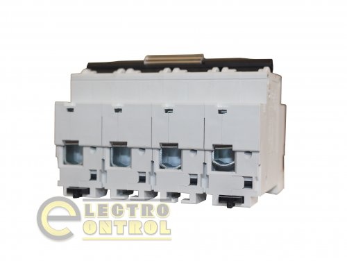 Автоматический выключатель TNSy ВА27-100 TNSy5504919 4Р 100А 10кА D