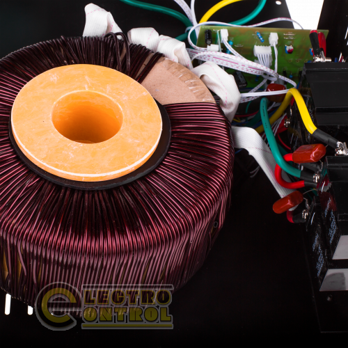Стабилизатор напряжения LogicPower LPT-W-15000RD BLACK (10500W)