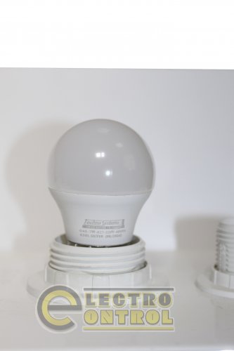 Светодиодная лампа TechnoSystems LED Bulb SILVER 7W TNSy5000601 E27 4000K 630 lm TNSy5000601 G45