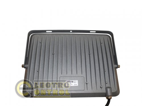 Прожектор Technosystems LED 100W GOLDEN Slim TNSy5001195 220V 11000lm 4000K IP65