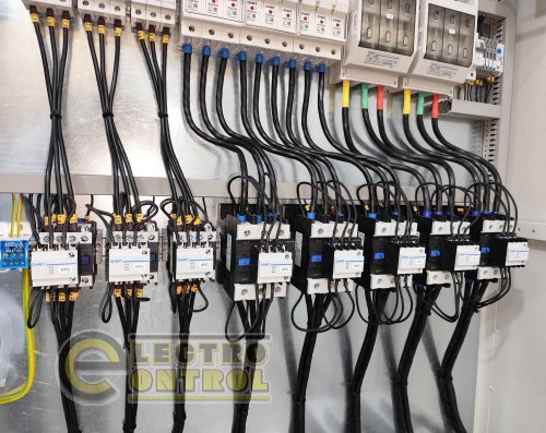 Пристрій компенсації реактивої потужності 260кВар ПКРП-0,4-260-8-20