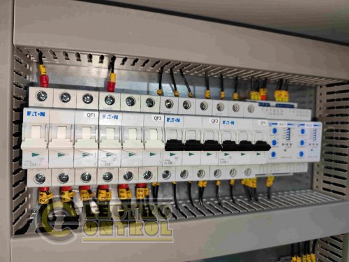 Щит автоматичного введення резерву АВР-200-50А