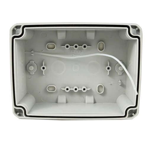 Монтажная коробка UEC JB-146-105-065-F-IP67-GR для открытой установки без отверстий 146х105х65мм IP67 со скобами серая